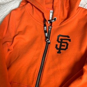 Orange San Francisco Giants zip up hoodie Pink by Victoria’s Secret 🧡🖤⚾️